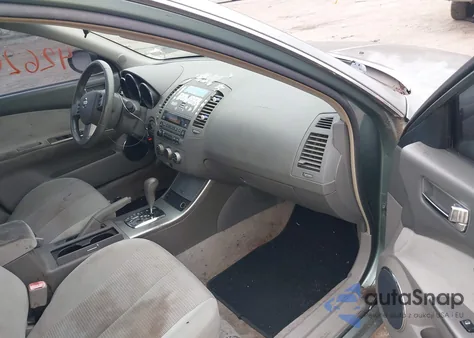 2006 Nissan Altima 2.5 S из США, поврежденный, VIN 1N4AL11D26C234267